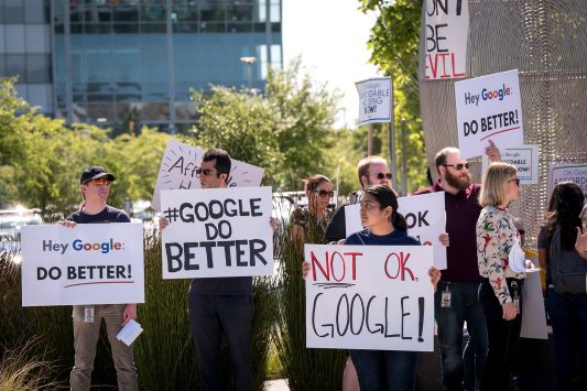 Protes terhadap Google, 2015. @nbcnews.com
