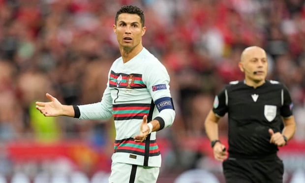 Cristiano Ronaldo mencetak dua gol dalam pertandingan pembukaan Euro 2020 Portugal melawan Hongaria. Foto: Hugo Delgado/EPA